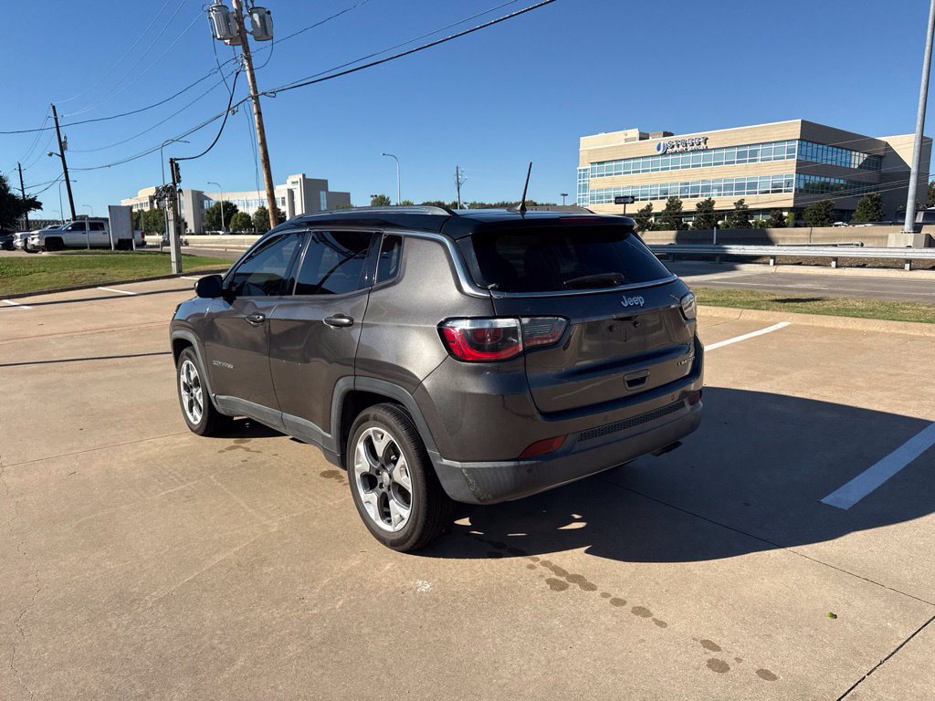 Used 2018 Jeep Compass Limited w/ Navigation Group FWD image 13