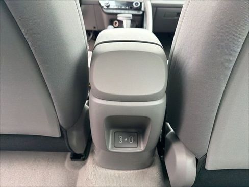 New 2026 Hyundai Elantra Sport image 14