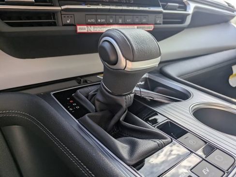 New 2026 Toyota Sienna XLE AWD/4WD image 28