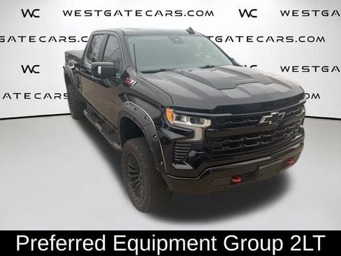 Used 2022 Chevrolet Silverado 1500 LT Trail Boss w/ LT Trail Boss Premium Package image 2