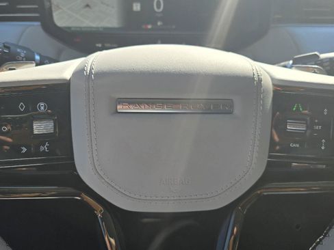 Certified 2024 Land Rover Range Rover Sport Dynamic SE AWD/4WD image 18