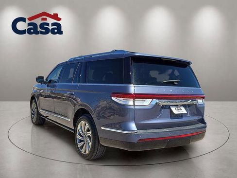 Used 2022 Lincoln Navigator L Reserve AWD/4WD image 4