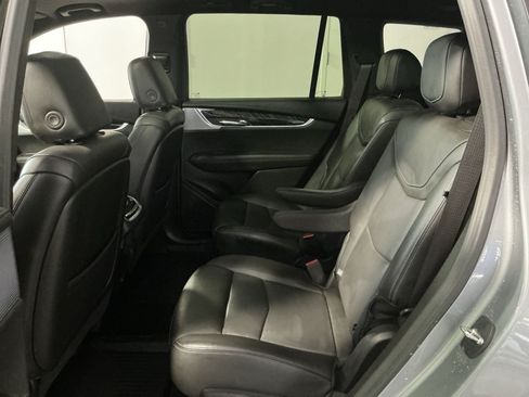 Used 2024 Cadillac XT6 Premium Luxury w/ LPO, Floor Liner Package AWD/4WD image 25