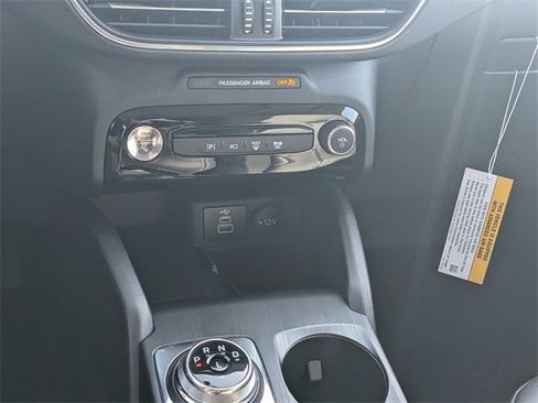 New 2025 Ford Escape SE w/ PHEV Premium Package image 8
