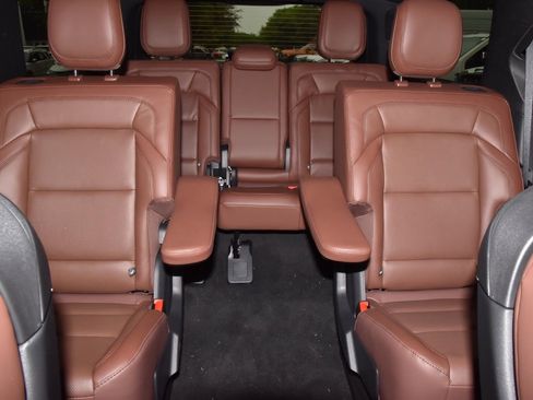 New 2026 Lincoln Navigator Reserve image 21