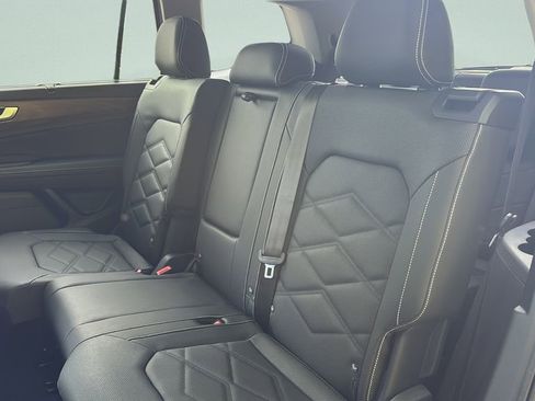 New 2026 Volkswagen Atlas SE image 34