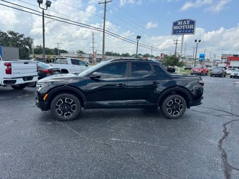 Used 2023 Hyundai Santa Cruz SEL Premium AWD/4WD image 2