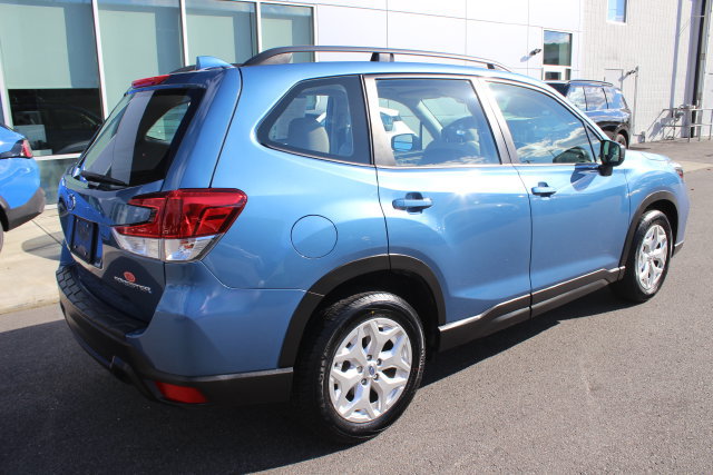 Used 2021 Subaru Forester AWD/4WD image 28