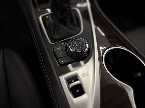 Used 2019 INFINITI Q50 Luxe w/ Essential Package (3.0T Luxe) image 28