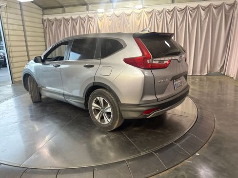 Used 2017 Honda CR-V LX image 5