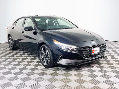 Certified 2023 Hyundai Elantra Limited image 1