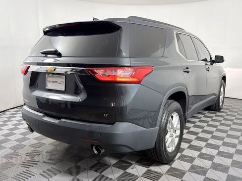Certified 2020 Chevrolet Traverse LT FWD image 6