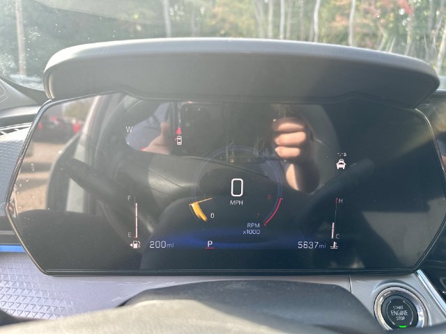 Used 2024 Chevrolet Trax LT FWD image 20
