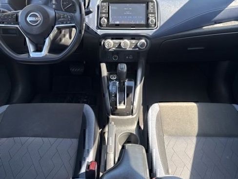 Used 2024 Nissan Versa SV FWD image 15