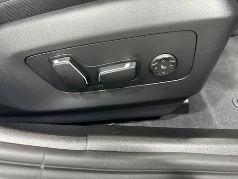 New 2026 BMW 530i xDrive w/ M Sport Package AWD/4WD image 20