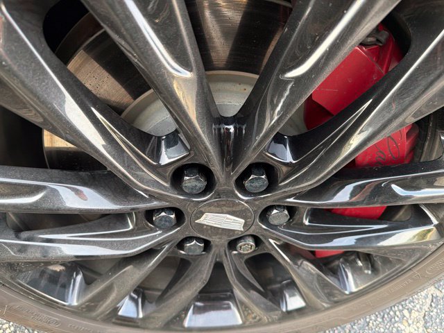 Used 2023 Cadillac XT5 Sportv w/ Technology Package AWD/4WD image 6