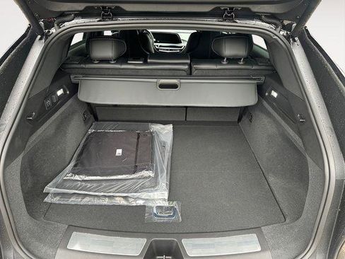 New 2026 Cadillac Lyriq V AWD/4WD image 11