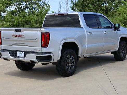Used 2022 GMC Sierra 1500 AT4 AWD/4WD image 9