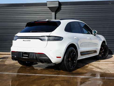 Certified 2022 Porsche Macan GTS image 7
