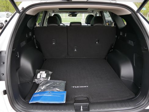 Used 2023 Hyundai Tucson Limited AWD/4WD image 18