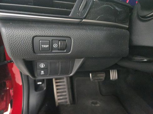 Used 2019 Honda Accord Sport image 18