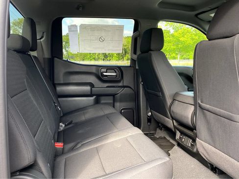 Used 2024 Chevrolet Silverado 1500 Custom AWD/4WD image 21