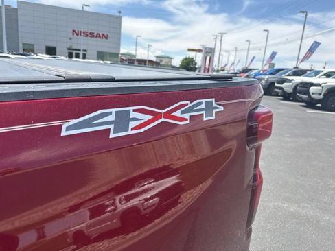 Used 2019 Chevrolet Silverado 1500 LT w/ All-Star Edition AWD/4WD image 9