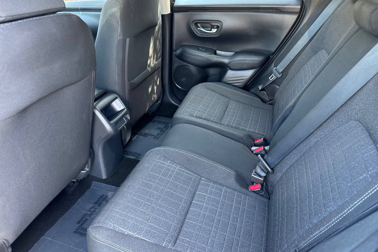Used 2025 Honda HR-V LX image 13