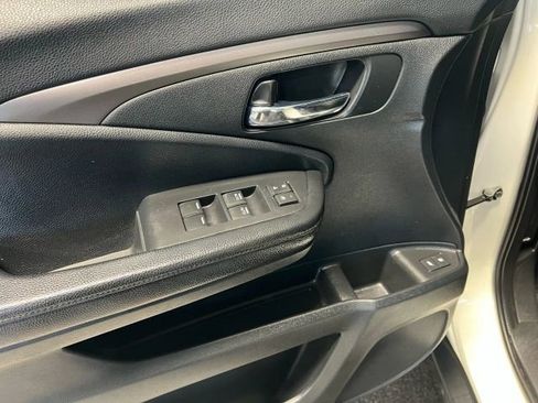 Used 2018 Honda Pilot EX-L image 6