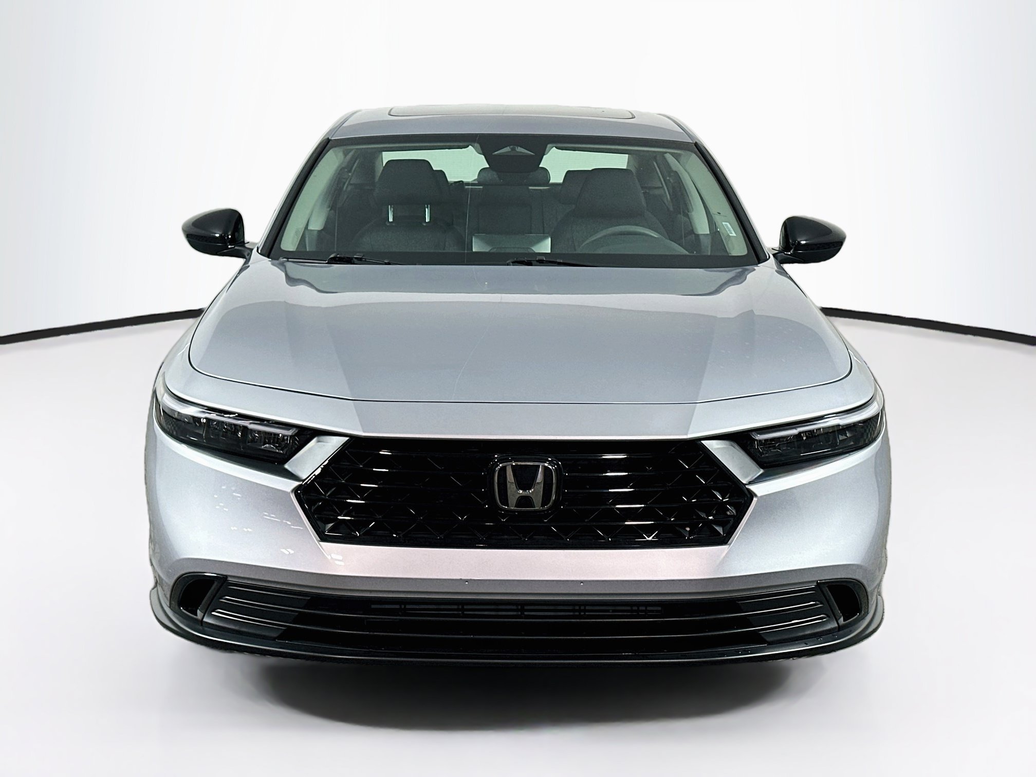 Used 2025 Honda Accord SE image 2
