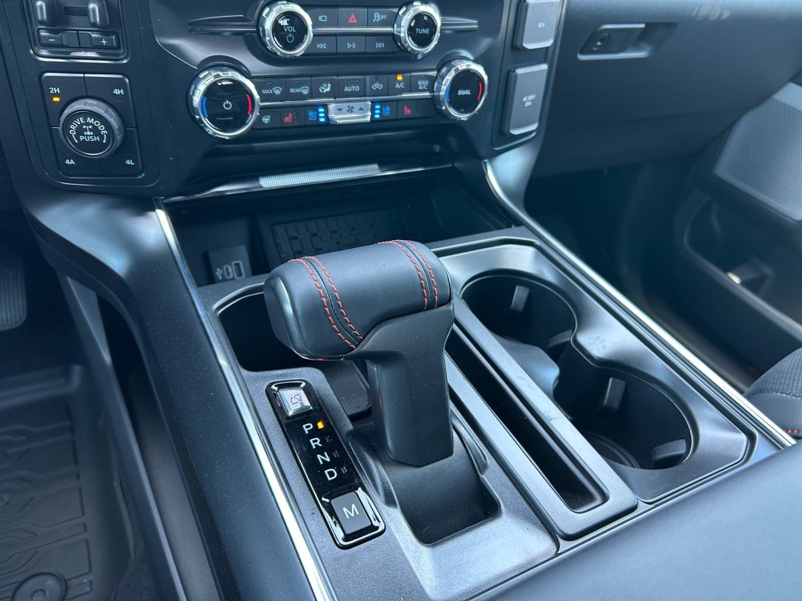 New 2025 Ford F150 Raptor AWD/4WD image 15