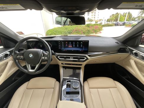 Certified 2024 BMW 430i Convertible w/ Premium Package RWD image 18