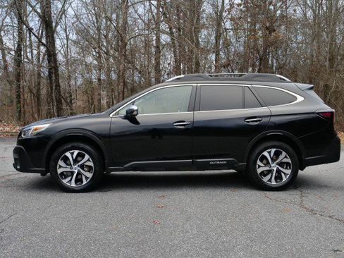 Used 2020 Subaru Outback Touring XT image 32