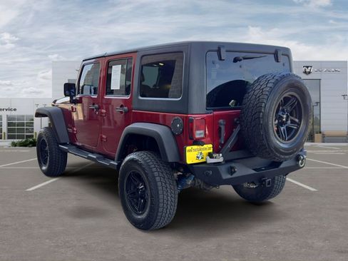 Used 2013 Jeep Wrangler Unlimited Sport AWD/4WD image 3