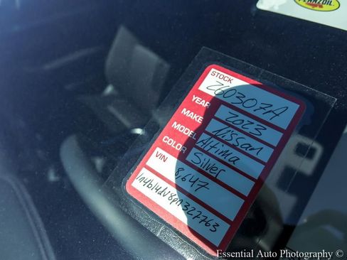 Used 2023 Nissan Altima 2.5 SV w/ SV Premium Package FWD image 29