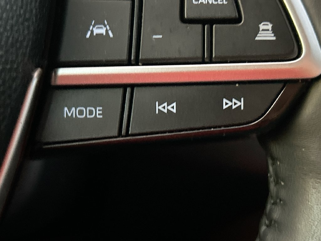 Used 2024 Toyota Grand Highlander AWD image 18