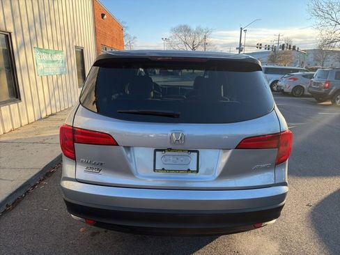 Used 2016 Honda Pilot LX image 4