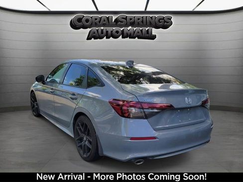 Used 2025 Honda Civic Sport image 3