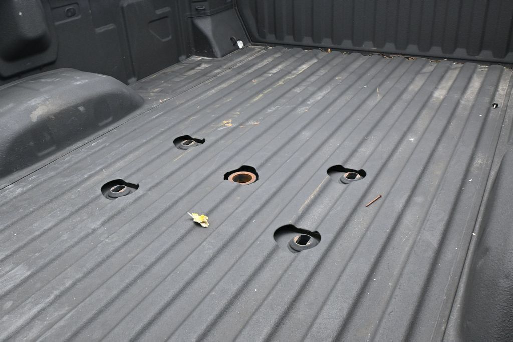 Used 2026 Chevrolet Silverado 3500 W/T AWD/4WD image 33