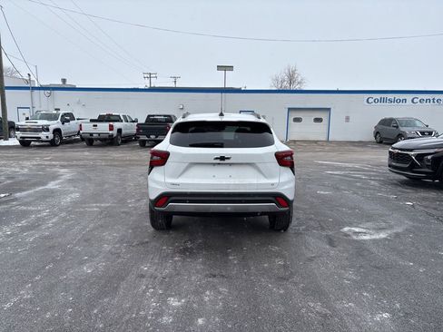 New 2026 Chevrolet Trax LT w/ Driver Confidence Package image 5