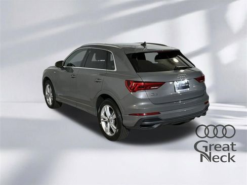 Used 2023 Audi Q3 2.0T Premium Plus w/ Premium Plus Package AWD/4WD image 7