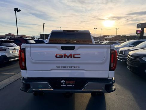 Used 2019 GMC Sierra 1500 SLT w/ SLT Premium Plus Package AWD/4WD image 5