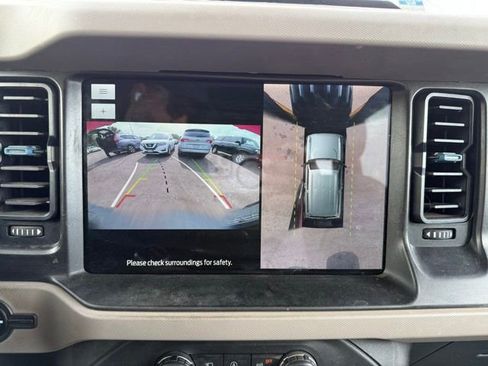 Used 2023 Ford Bronco Wildtrak AWD/4WD image 14
