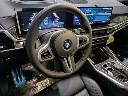 New 2026 BMW X6 M60i w/ Climate Comfort Package image 3