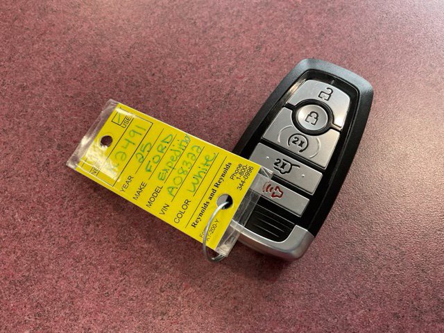 Used 2025 Ford Expedition Tremor AWD/4WD image 49