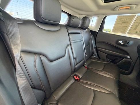 Used 2018 Jeep Compass Limited w/ Navigation Group AWD/4WD image 31