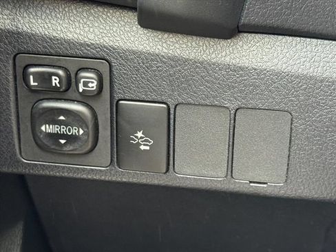 Used 2018 Toyota Corolla iM FWD image 15