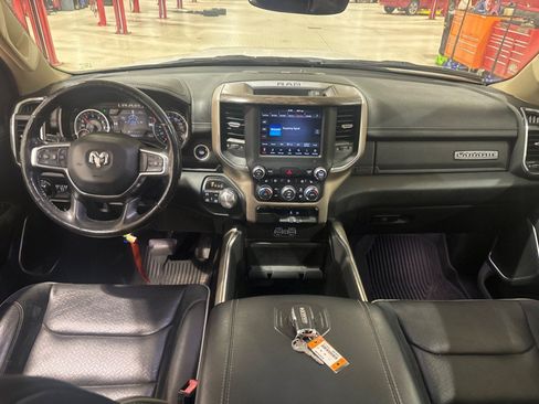 Used 2020 RAM 1500 Laramie AWD/4WD image 10