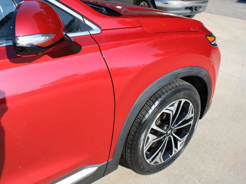 Used 2019 Hyundai Santa Fe AWD image 10