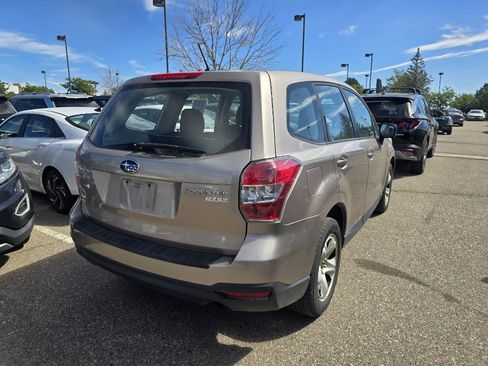 Used 2014 Subaru Forester 2.5i AWD/4WD image 17